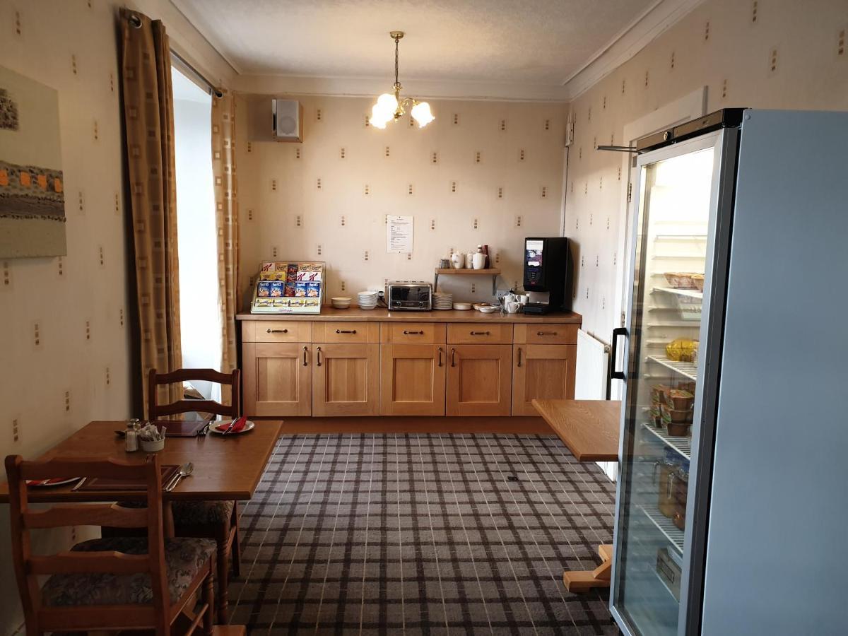 אלנס Commercial Hotel מראה חיצוני תמונה